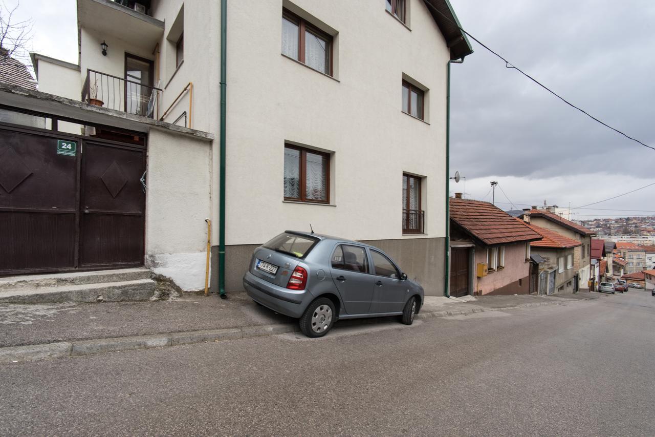 Old Town Apartment Sarajevo Ngoại thất bức ảnh